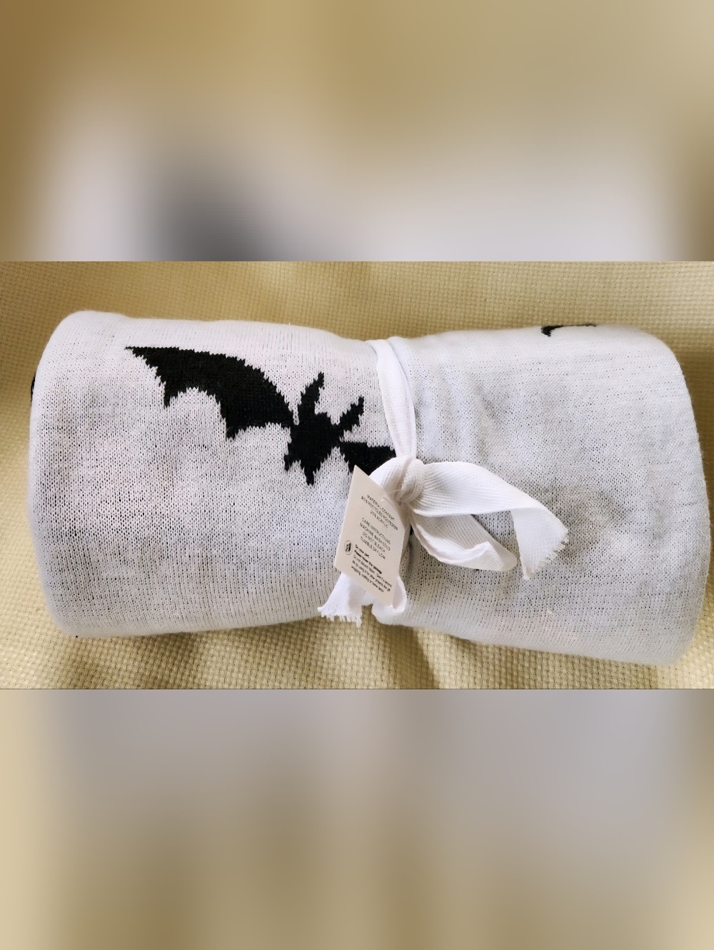 New Halloween Throw Blanket Bats Place & Time 50 x 60 Joann Fabrics Reversible